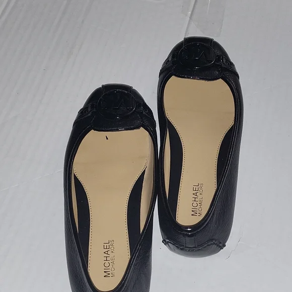 MK -Michael Kors Lillie Ballerina flats size 5 M - Picture 5 of 7